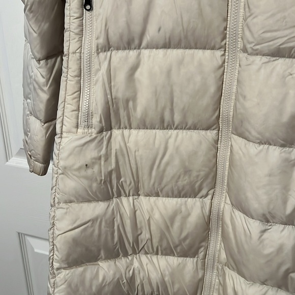 THE NORTH FACE Women's Metro III Parka Down Winter Long Hooded Puffer Jacket - Picture 4 of 7